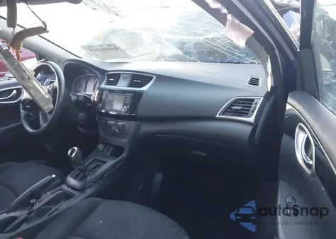 2018 Nissan Sentra Sv z USA, uszkodzony, nr VIN 3N1AB7AP5JY221512